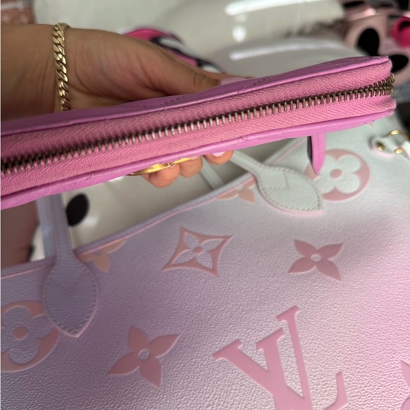 Gucci marmont candy pink wallet - Picture 8 of 9